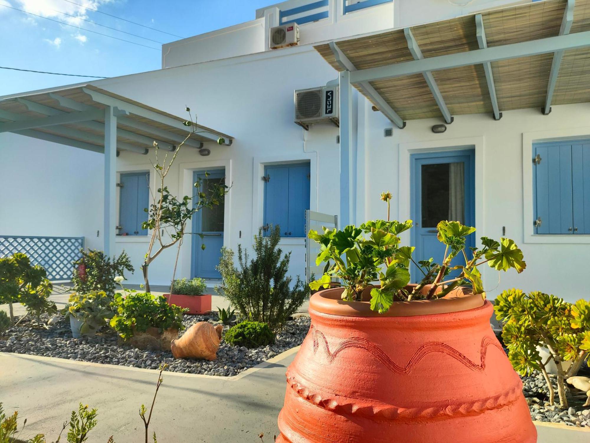 Papillon Villa Pera Gyalos Buitenkant foto